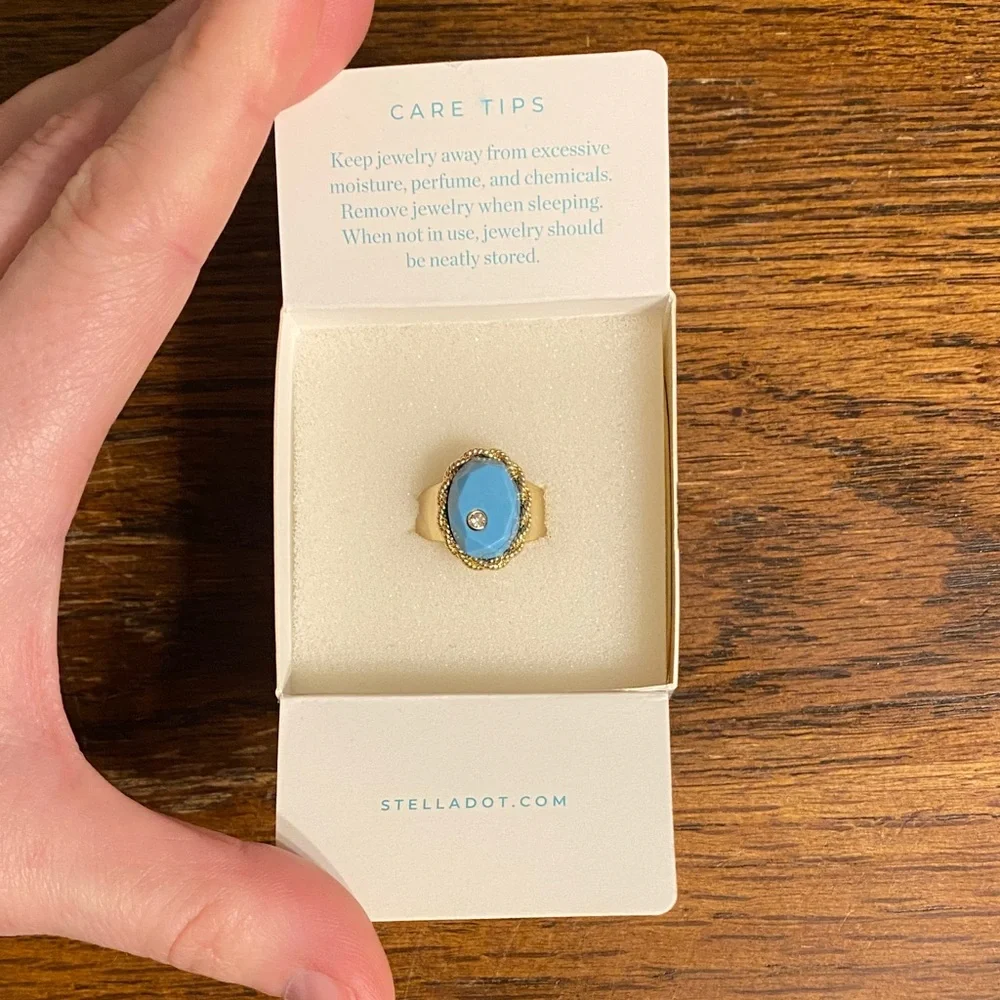 Stella & Dot Gold Ring with Blue Accent - Picture 1 of 9
